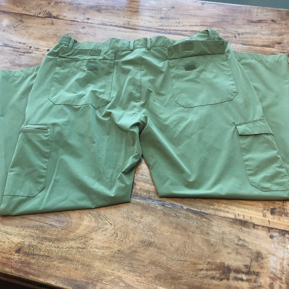 CLOTHIN Men’s XL Green Lightweight Travel Pants. - Picture 4 of 16